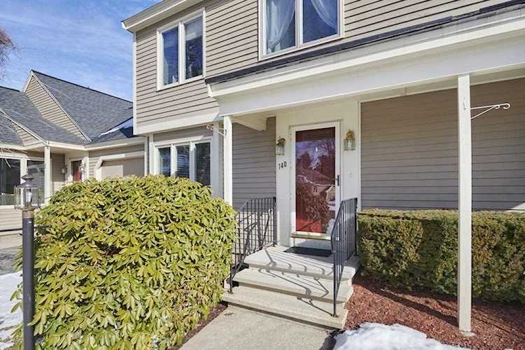 140 Brickett Hill Cir #140 Haverhill, MA 01830