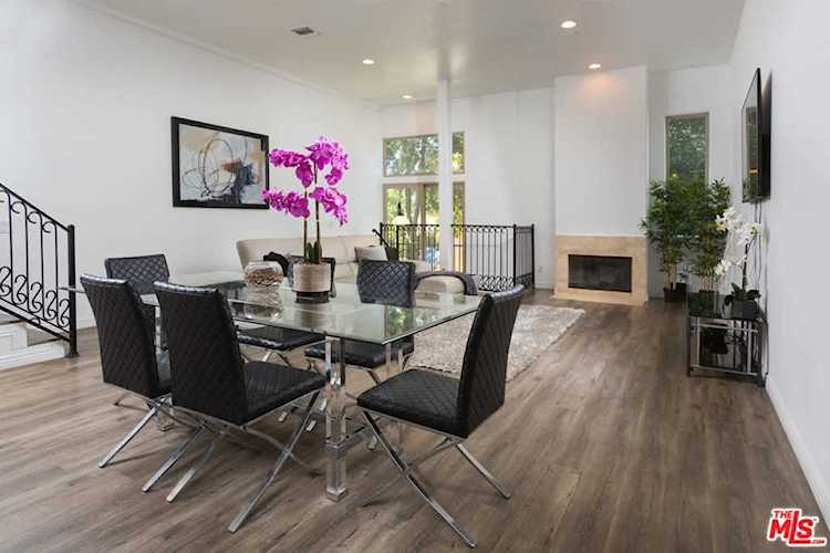 11444 Moorpark Street #104 Studio City, CA 91602