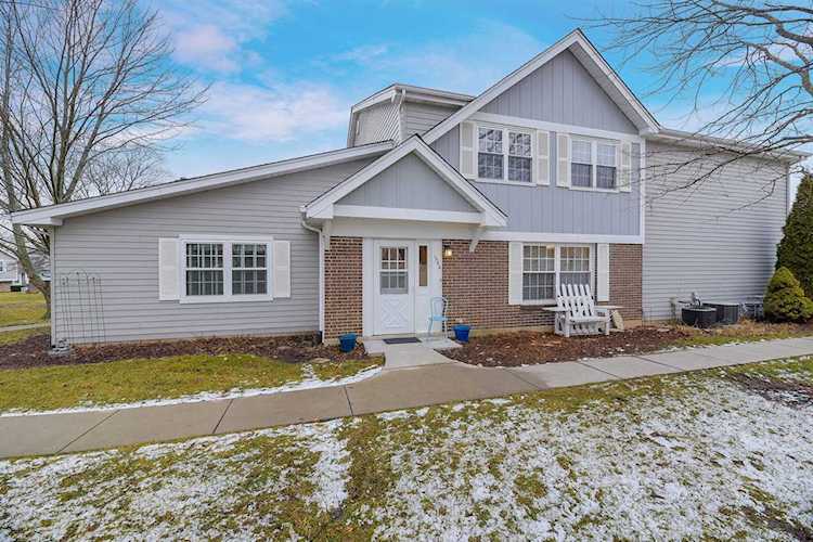 1560 Timber Trl Wheaton, IL 60189