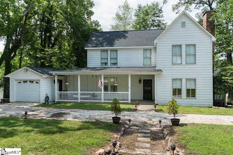 122 Thrift Circle Landrum, SC 29356