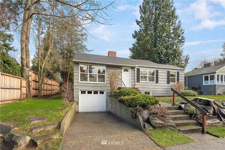 8044 38th Ave NE Seattle, WA 98115