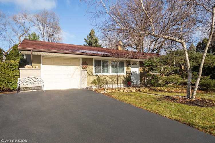 350 Lafayette Ln Hoffman Estates, IL 60169