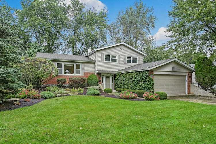 514 Maple Ln Darien, IL 60561