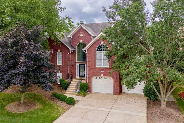 13104 Willow Forest Dr Louisville, KY 40245