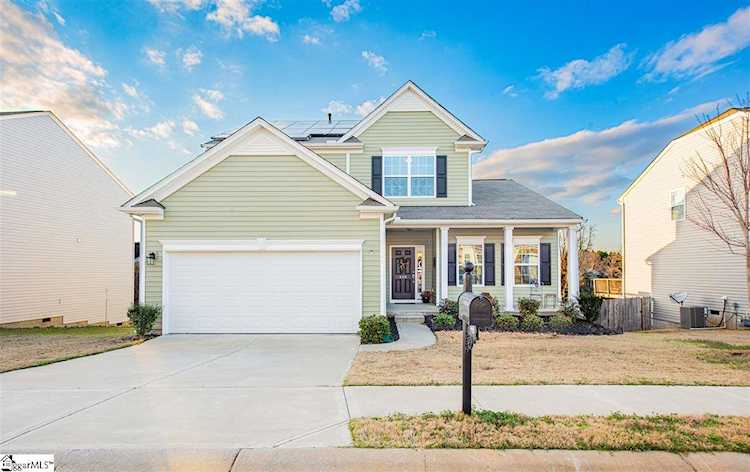 448 Riverdale Rd Simpsonville, SC 29680