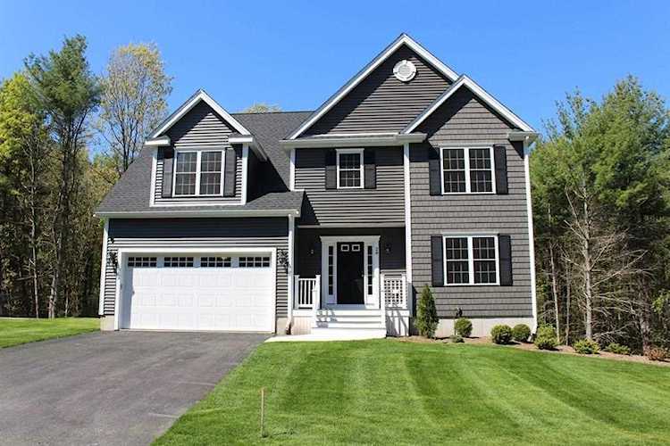 28 Bolkum Lane Attleboro, MA 02703
