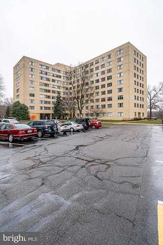 6631 Wakefield Dr #406 Alexandria, VA 22307