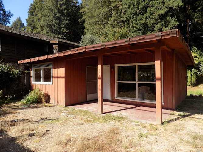 15494 River Road Guerneville, CA 95446