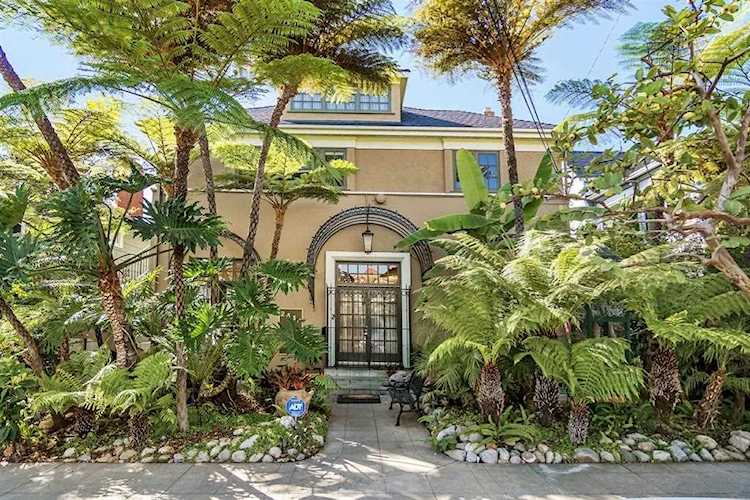 2440 Front St San Diego, CA 92101