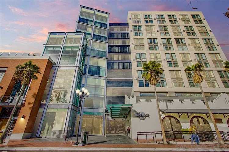 207 5Th Ave #734 San Diego, CA 92101