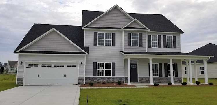 445 Sandcastle Street Grimesland, NC 27837