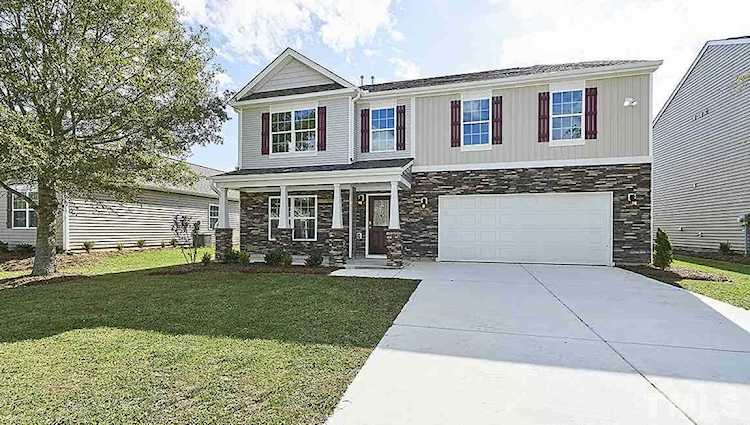 138 Prairie Street Clayton, NC 27527