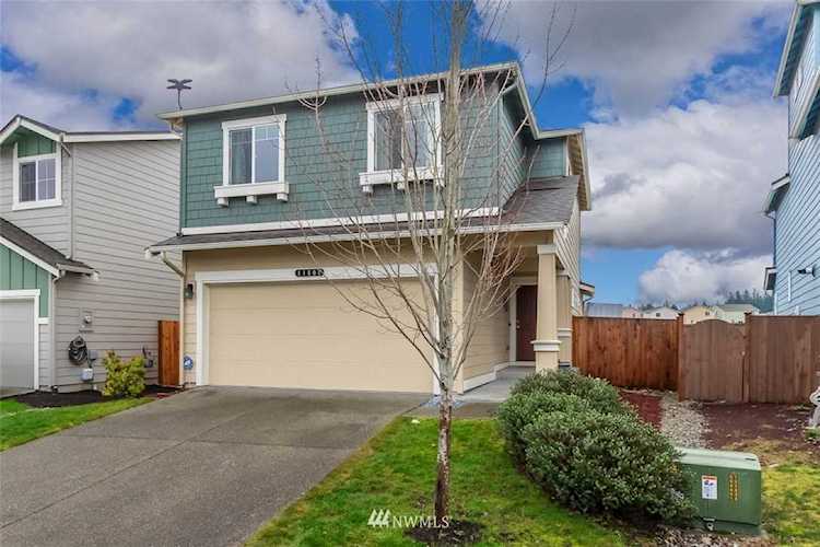 11602 189th St E Puyallup, WA 98374