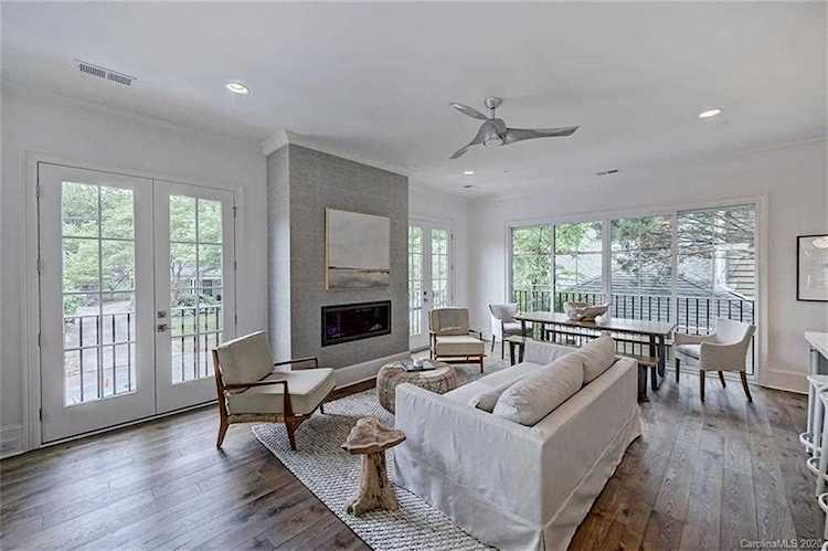 1708 Lombardy Circle Charlotte, NC 28203