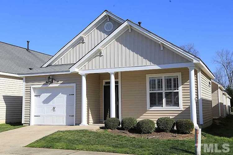196 Denby Circle Clayton, NC 27527