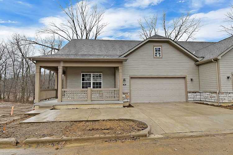 721 Woods Edge Lane Newark, OH 43055