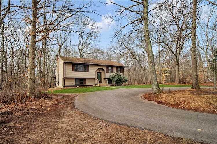 143 Alton Bradford RD Hopkinton, RI 02808