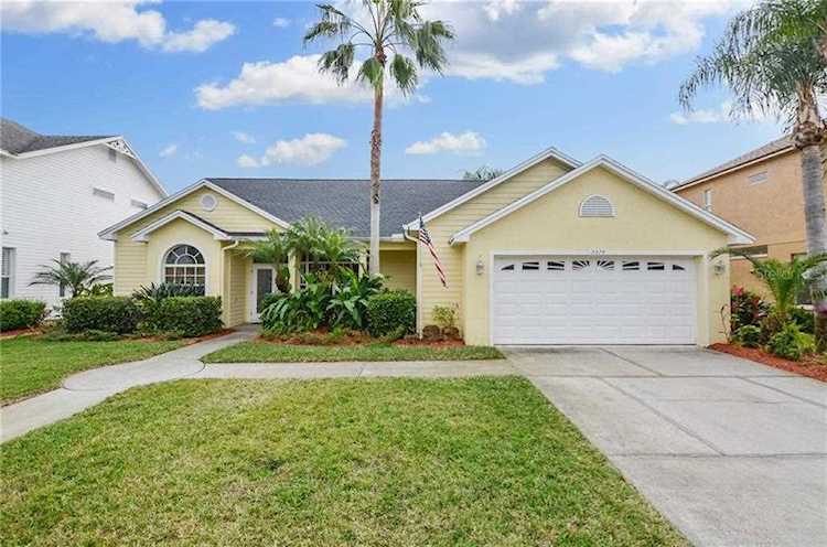 3374 Misty Pond Court Tarpon Springs, FL 34688