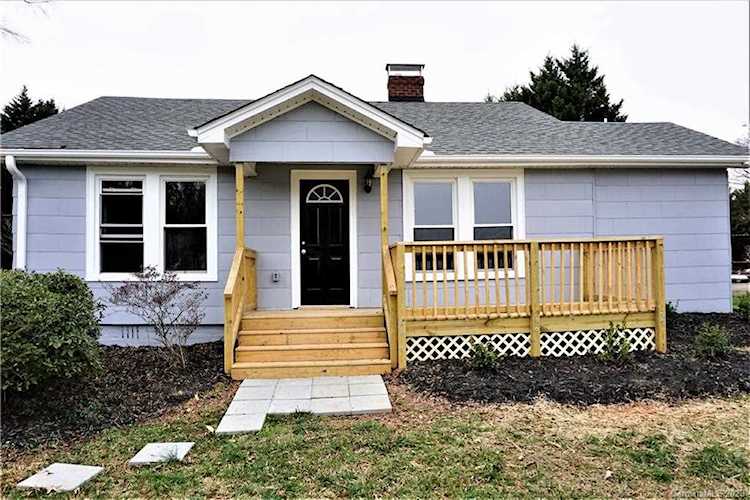 5371 Davidson Rd Davidson, NC 28036 | MLS 3576782 Photo 1