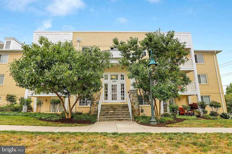 4069 Four Mile Run Dr #203 Arlington, VA 22204