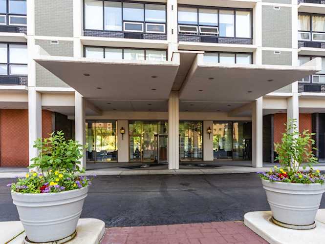 5733 N Sheridan Rd #3A Chicago, IL 60660