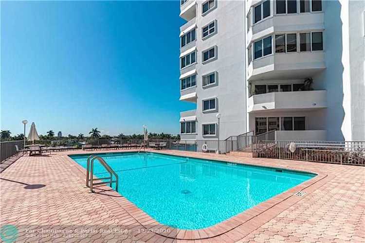 333 Sunset Dr #207 Fort Lauderdale, FL 33301