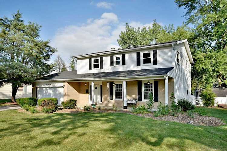 7315 Darien Ln Darien, IL 60561
