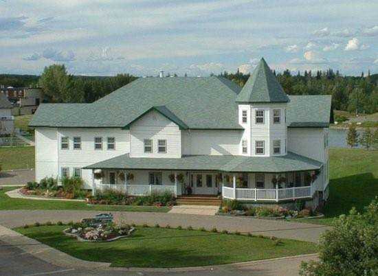 10102 Fraser Avenue Fort Mcmurray, AB T9H 5C2
