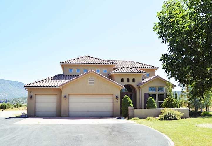 2948 E Badger Way New Harmony, UT 84757