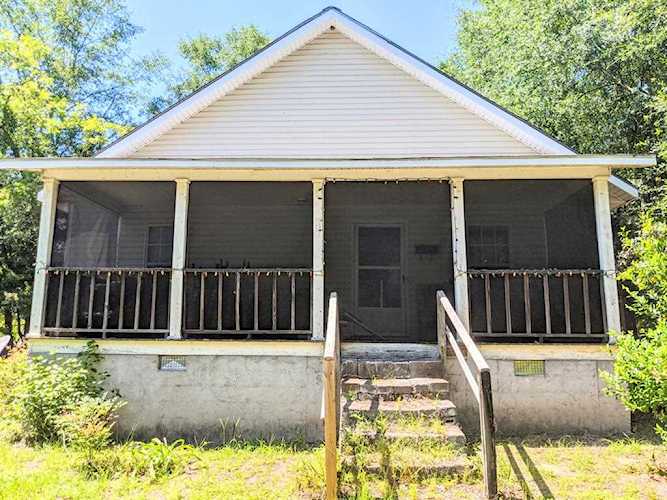 608 W College Ozark, AL 36360
