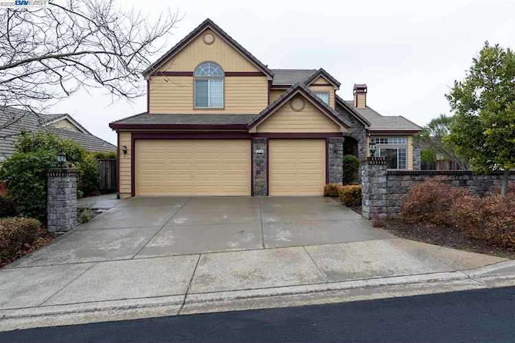 28780 Barn Rock Drive Hayward, CA 94542