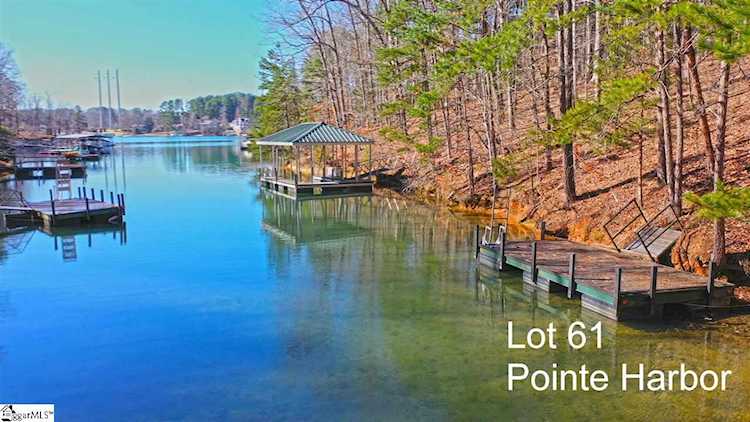 4 Views Ct Seneca, SC 29672