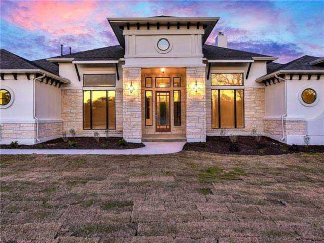 108 Council Oak Ct Spicewood, TX 78669