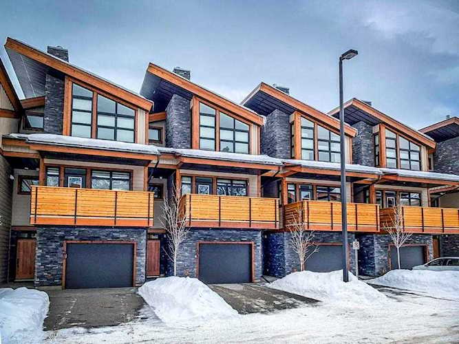 406 Riva Place Canmore, AB T1W 3L3
