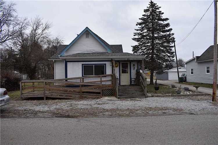 212 W Burnside Avenue Fairland, IN 46126