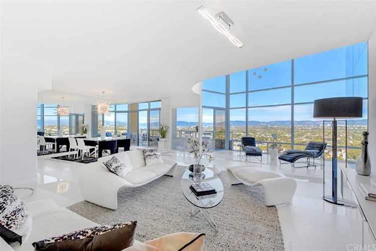 4316 Marina City Drive #PH26C Marina Del Rey, CA 90292