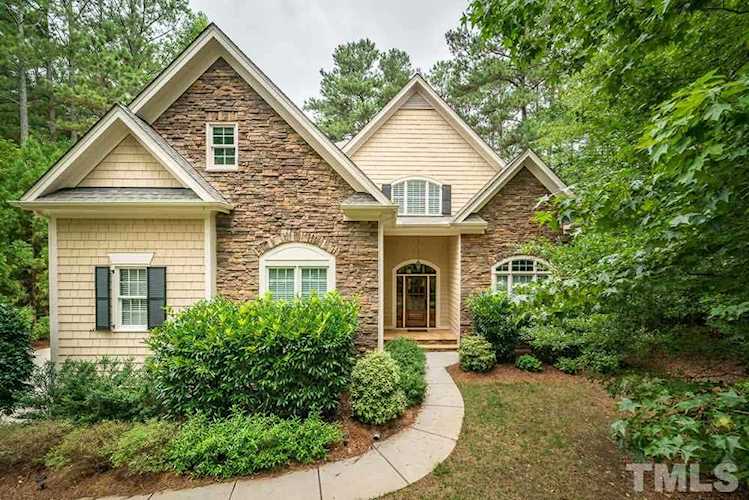 7513 Mossy Glen Court Raleigh, NC 27614 | MLS 2266195 Photo 1