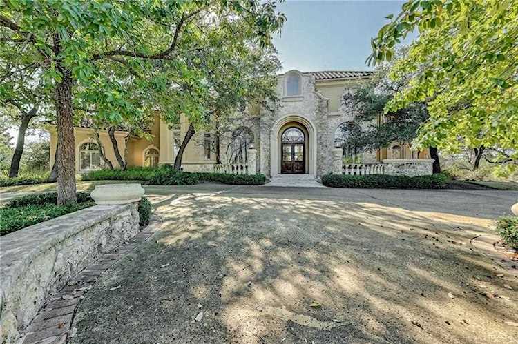 8101 Chalk Knoll Dr Austin, TX 78735
