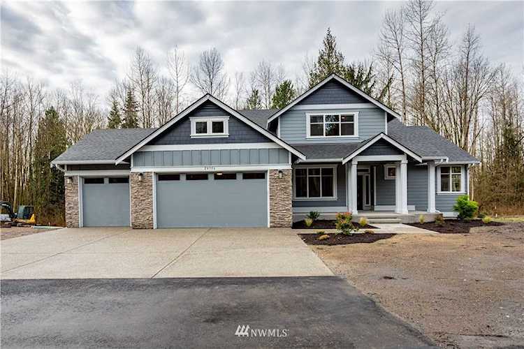24104 1st Dr NE Stanwood, WA 98292