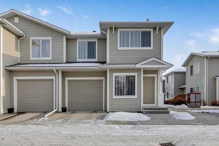107 Bridleridge Manor SW Calgary, AB T2Y 0A8