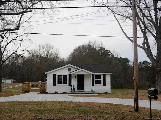 2297 Old Hwy 321 None Clover, SC 29710 | MLS 3568474 Photo 1
