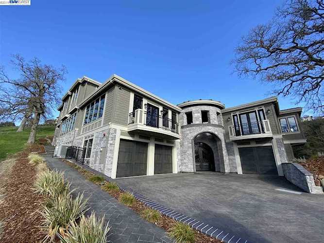 20 Legacy Ct Alamo, CA 94507