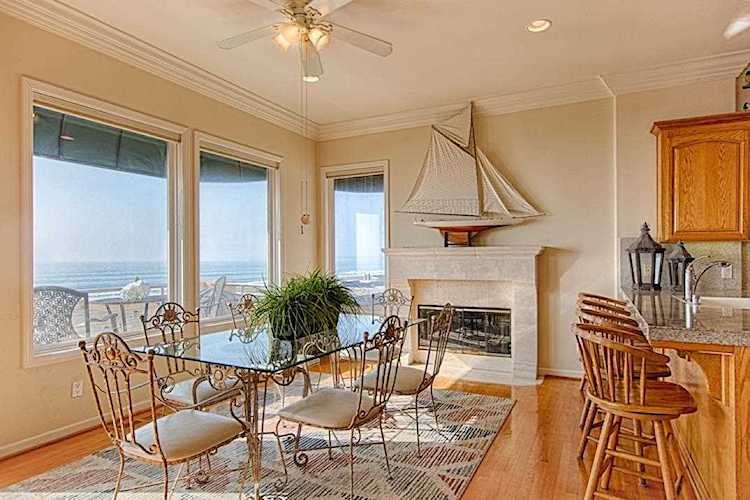 641 Beach Drive Aptos, CA 95003