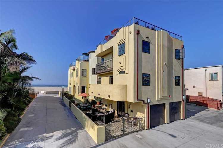 30 The Strand #2 Hermosa Beach, CA 90254