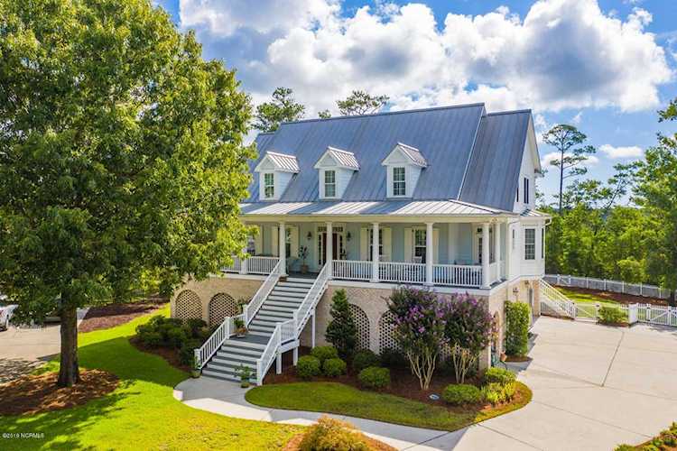 517 Marsh Oaks Drive Wilmington, NC 28411