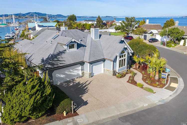 229 Martinique Avenue Tiburon, CA 94920