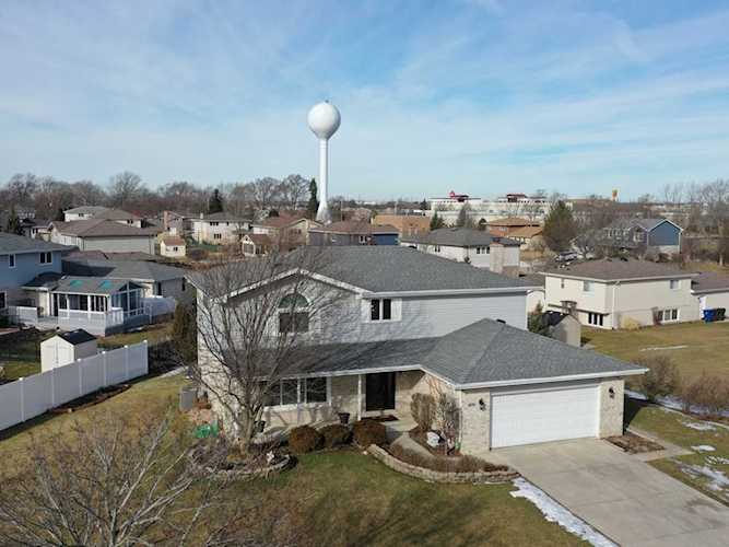 9220 April Ln Mokena, IL 60448