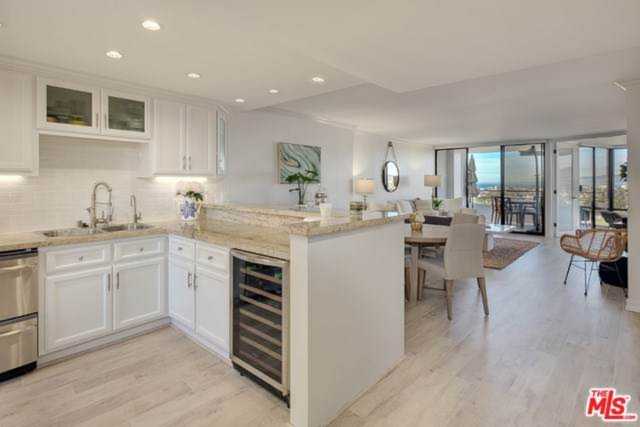 4265 Marina City Drive #903 Marina Del Rey, CA 90292