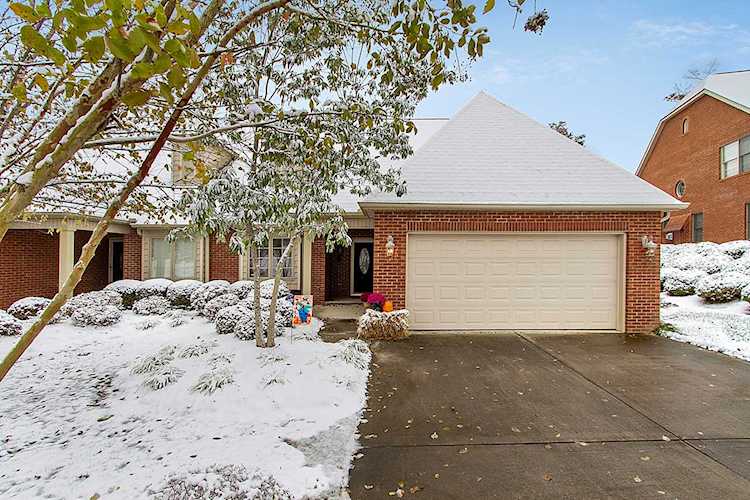 6063 Round Hill Ln Knoxville, TN 37912 | MLS 1100949 Photo 1