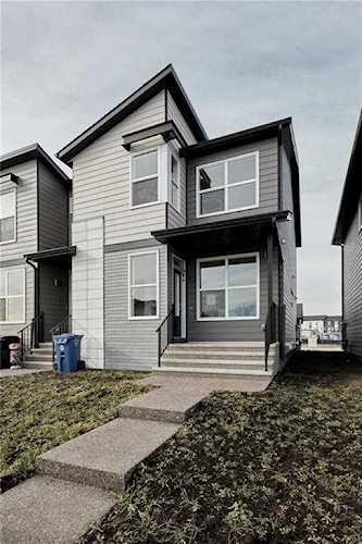 37 Walcrest Gate SE Calgary, AB t2x 4g3